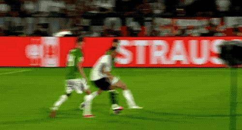 英格兰绝地反击德国,德利赫特打破历史纪录的简单介绍 英格兰绝地反击德国,德利赫特打破历史纪录的简单介绍