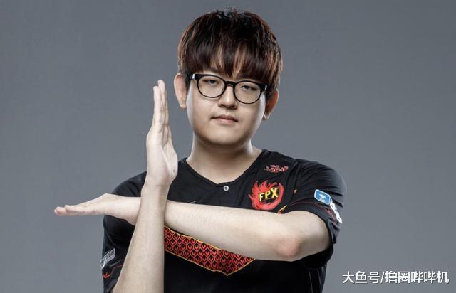 FPX血洗DRX2,Crisp高光表现 FPX血洗DRX2,Crisp高光表现