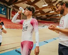 包含DFM力克TSM，Rascal打破历史纪录的词条