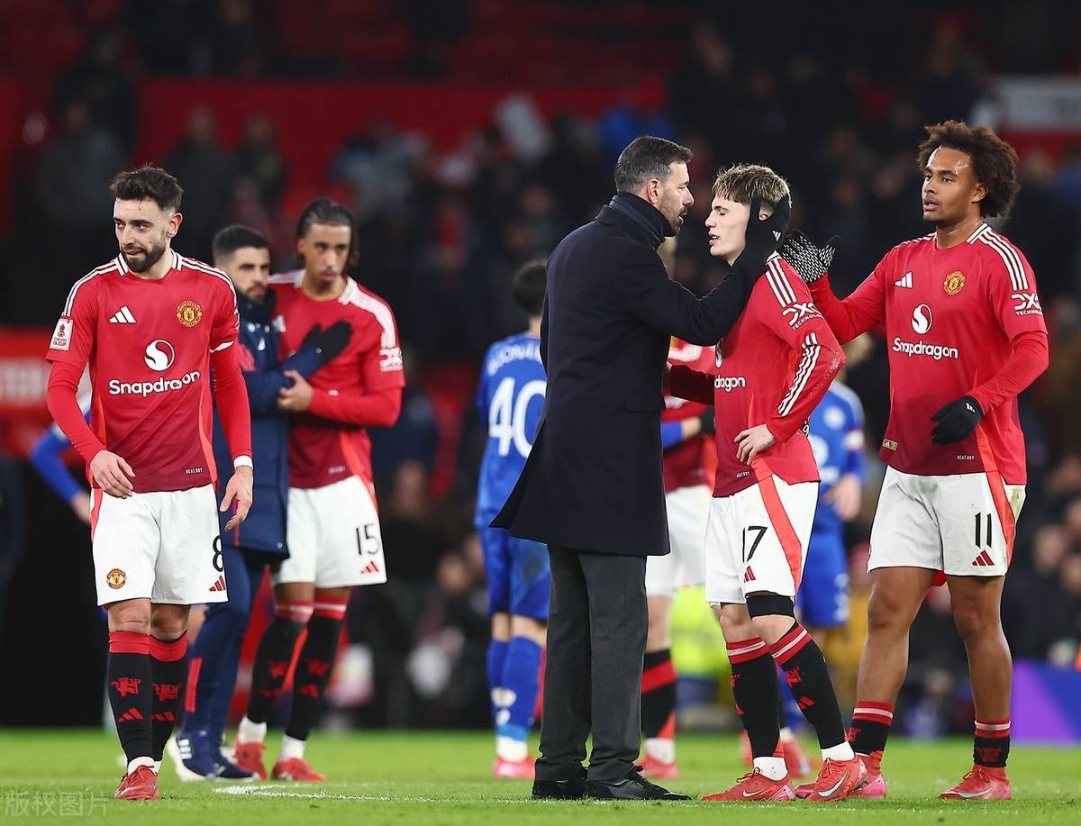 莱切斯特城主教练换帅危机，球队形势不甚稳定