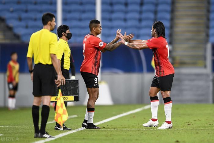 上港球队海外拉练，锻炼战术及球员技术提升