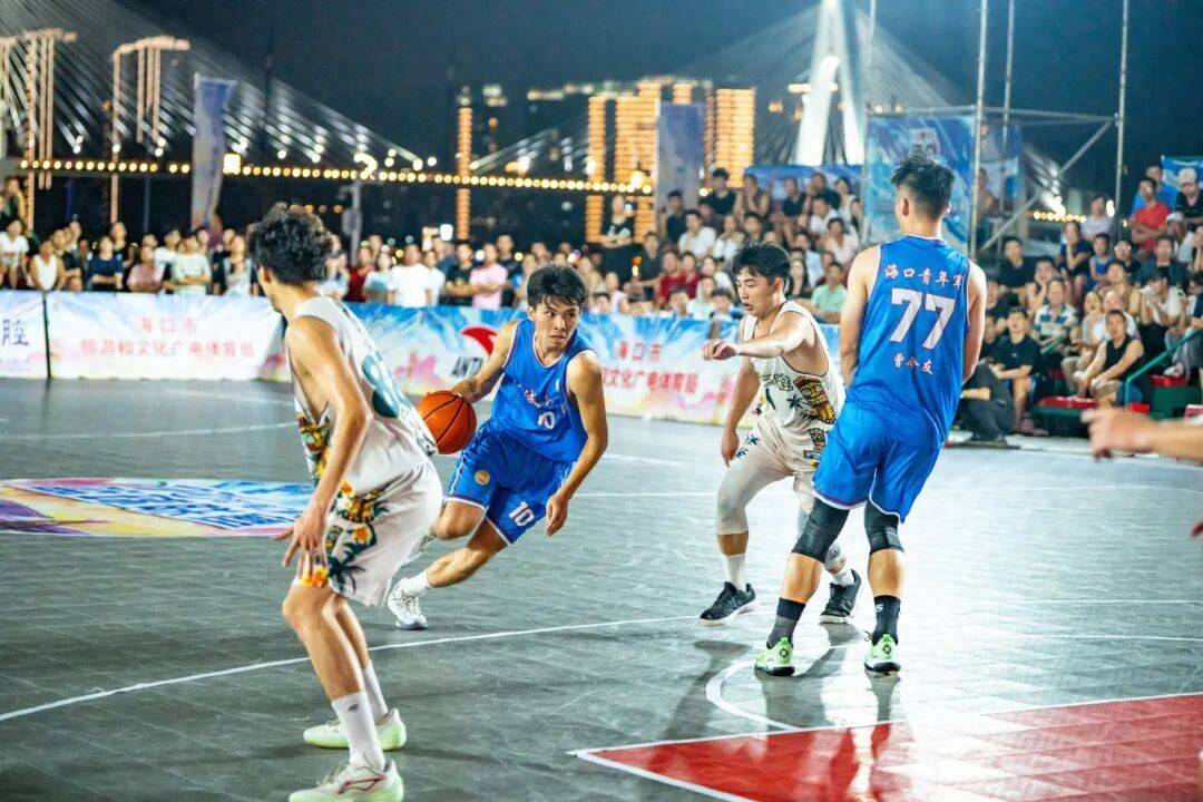 米兰百家乐-篮球狂热者瞩目的一场热门比赛即将开始