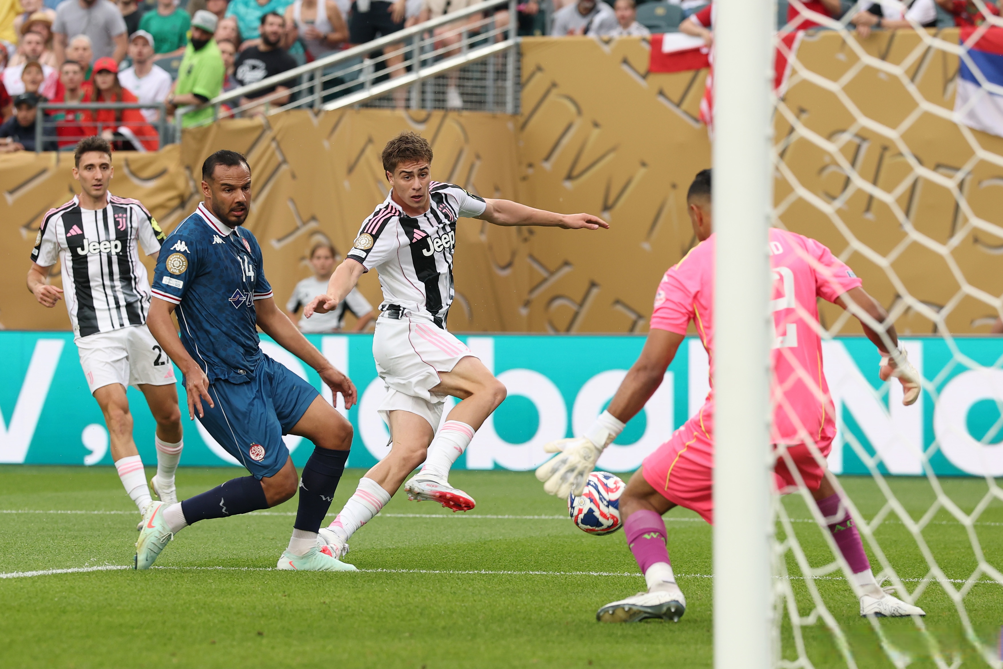 米兰登录入口-尤文图斯主场告捷，安全晋级