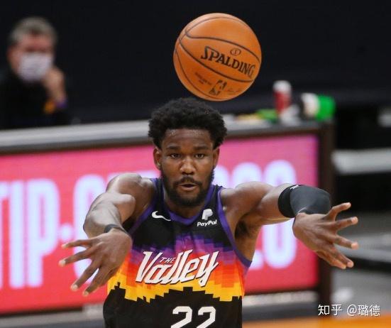 雷霆爆冷勇士，艾顿高光表现的简单介绍